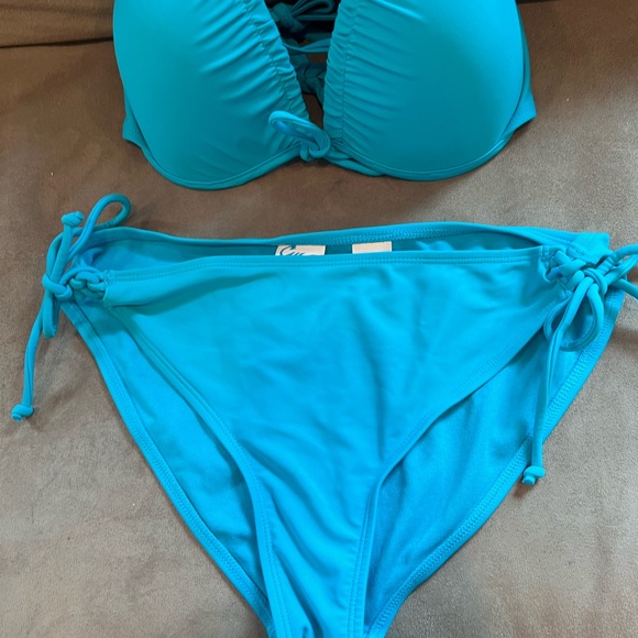 California waves 2 piece bikini top D/DD underwire/cups, XL bottom aqua blue - Picture 5 of 13